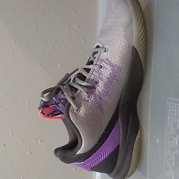 Kyrie Flytrap II - Picture 3 of 7